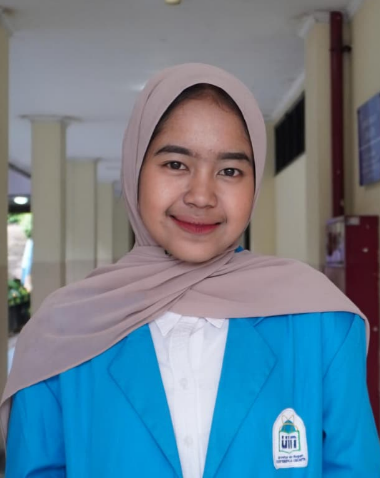 Portrait of Anisya Rahma